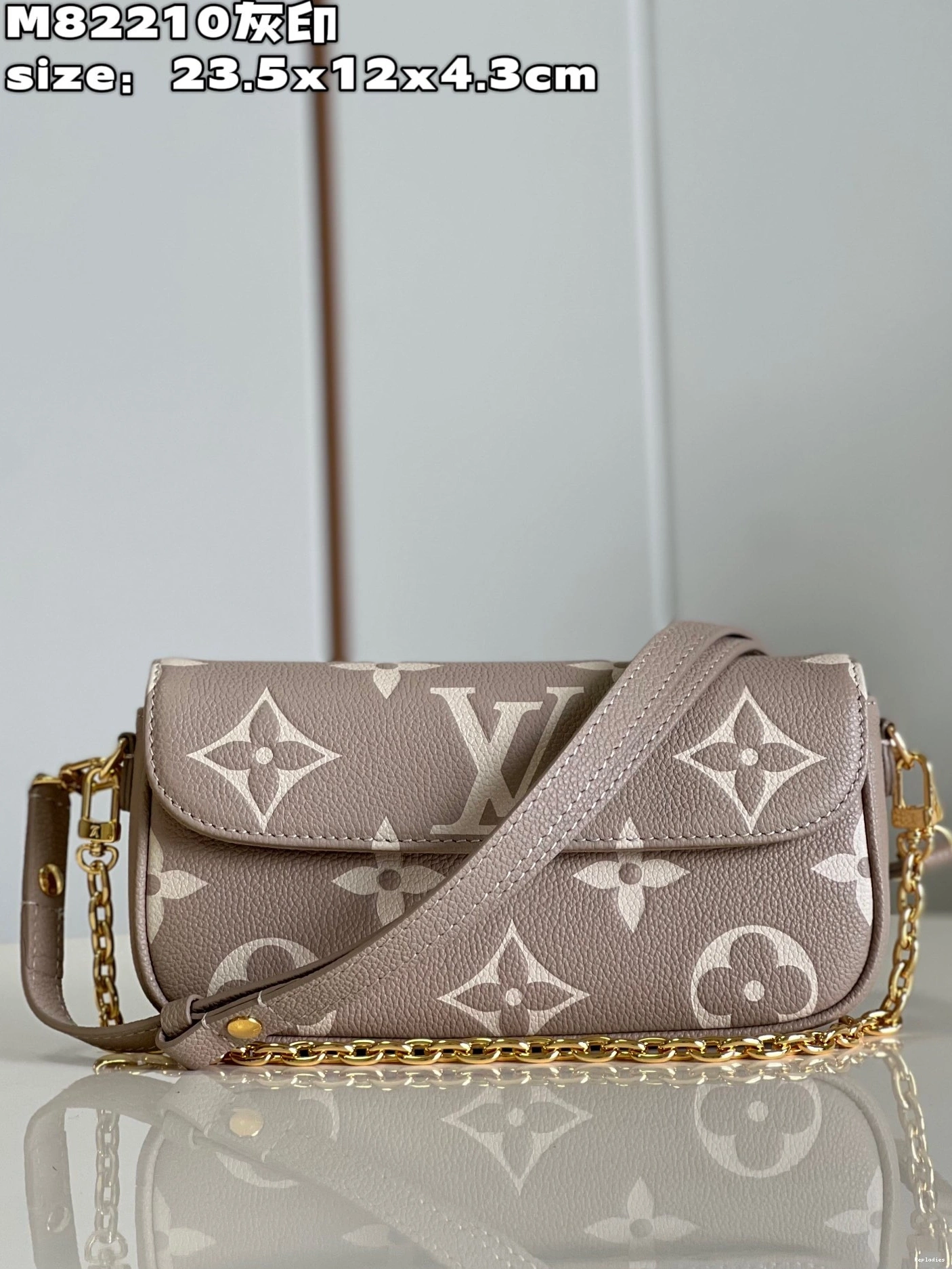 Cheap Ivy Wallet LOUIS on VUITTON Chain 0825